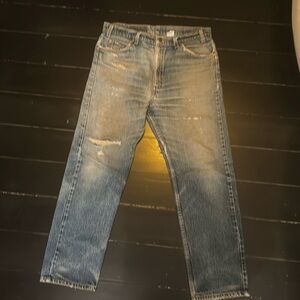 VINTAGE ORIGINAL LEVI’S 505 W: 35”x 27.5”